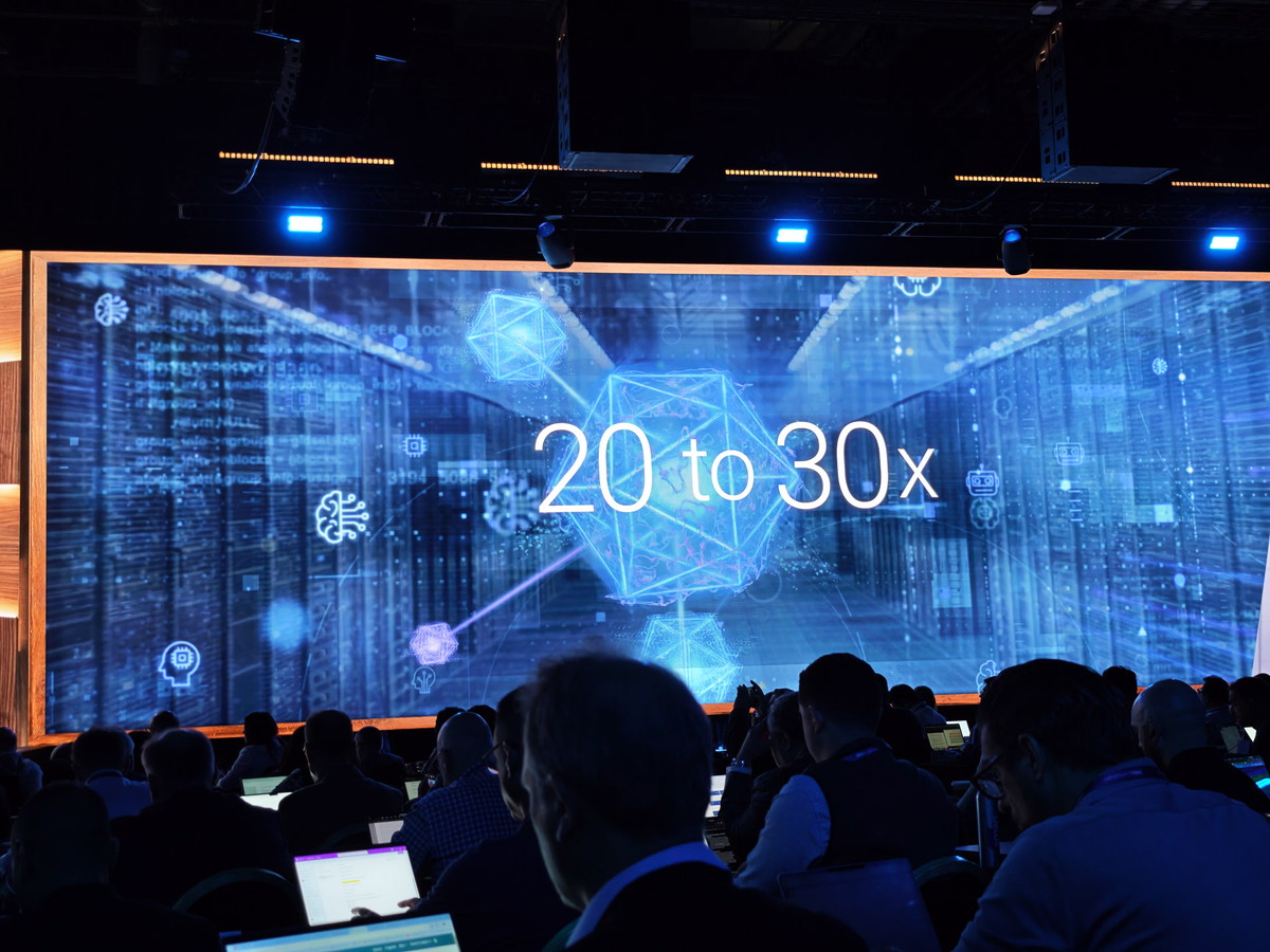 エージェント型AIで生産性は20～30倍になる