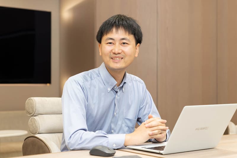 写真1：ファーウェイ・ジャパン（華為技術日本株式会社） デジタルパワー事業本部 データセンターファシリティ＆クリティカルパワー事業部 ソリューション部 電源ソリューションマネージャー 伍 運祥氏