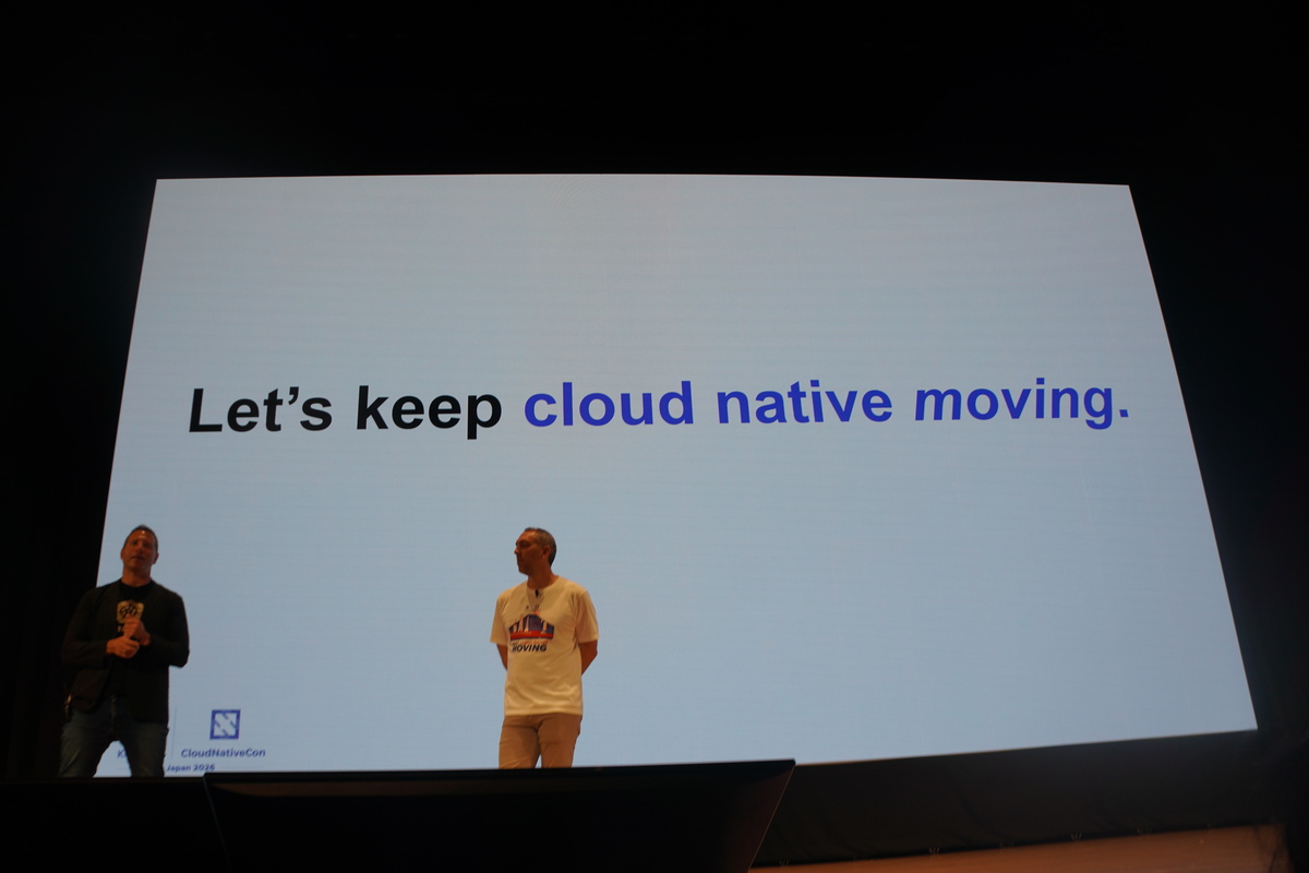 「Let's keep cloud native moving（これからもクラウドネイティブを前進させ続けよう）」