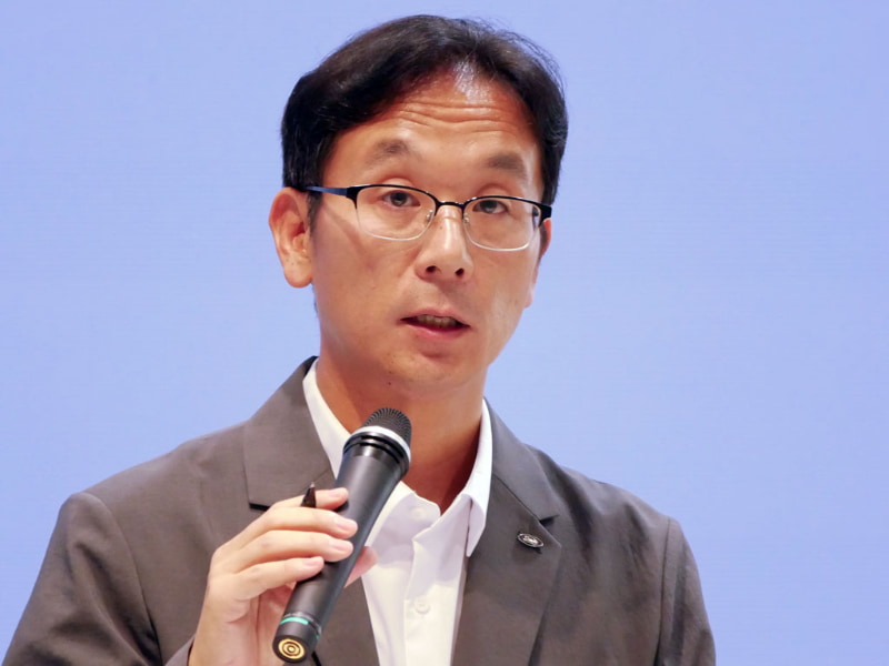 シャープ スマートビジネスソリューション事業本部 AIサーバー事業統轄部 統轄部長の宇徳浩二氏