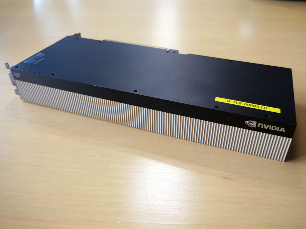 Lenovo AI Express のSmallおよびMediumに搭載するNVIDIA RTX PRO 6000