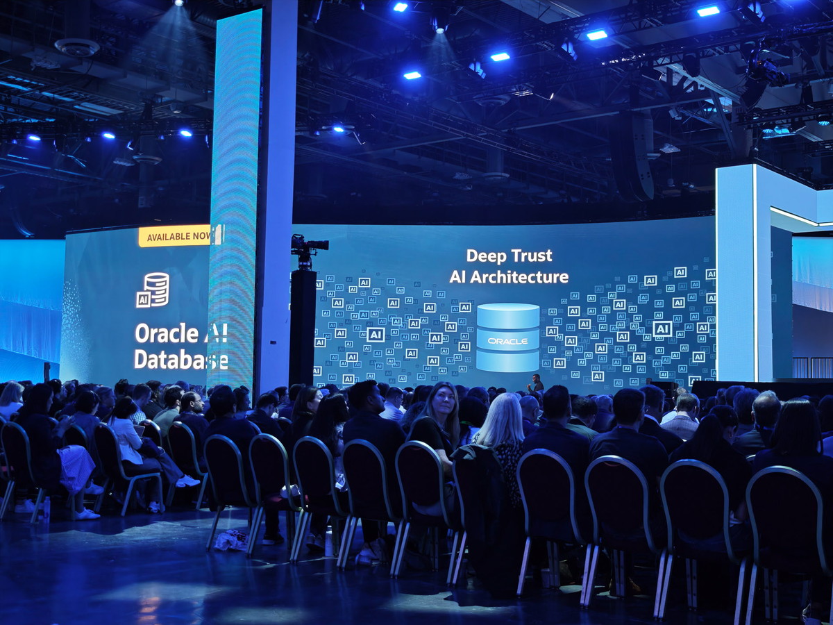 Oracle AI Database DeepTrust AI Architecture