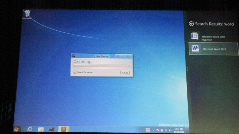 Windows 8用のReceiverは、Metro Styleに対応している。このため、Windows 8の特徴であるサイドでの表示も可能