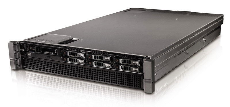PowerEdge R715は、G34パッケージのOpteron 6000シリーズのデュアルソケットサーバーを2Uサイズで実現している。Opteron 6000シリーズは、1ソケットで2つのCPUダイを搭載しているため、いわば2Uサイズで今までの4ソケットサーバーに相当するといえる。また組み込み型のハイパーバイザーを動かすために、内蔵HDDとは別にデュアルSDモジュールを搭載し、SDカードからハイパーバイザーを起動することも可能だ。SDカードはデュアル化されているため、耐障害性も高い。リモートマネジメント機能もiDRAC6にバージョンアップされ、リモートからのメンテナンスがより簡単にできるようになっているのも特徴