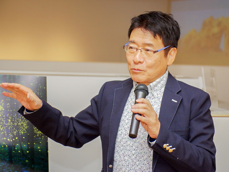 日本部門賞の審査員を務めたハービー・山口さん