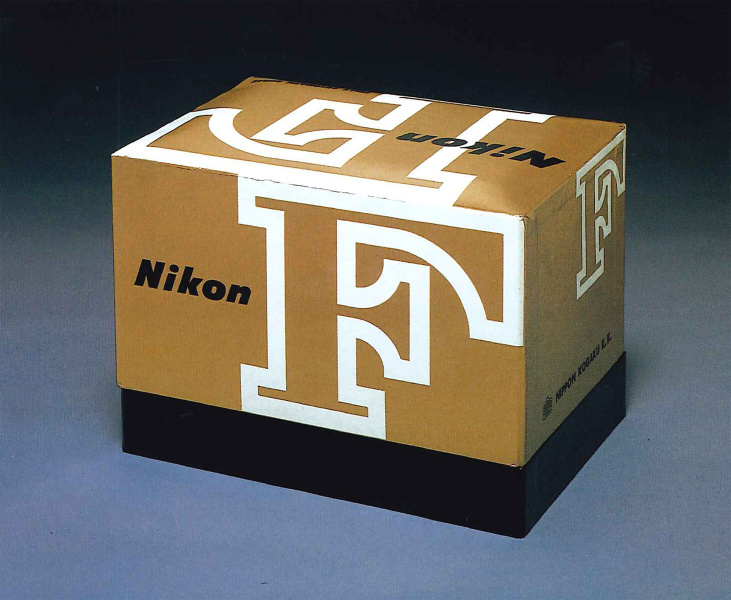 ニコンF化粧箱