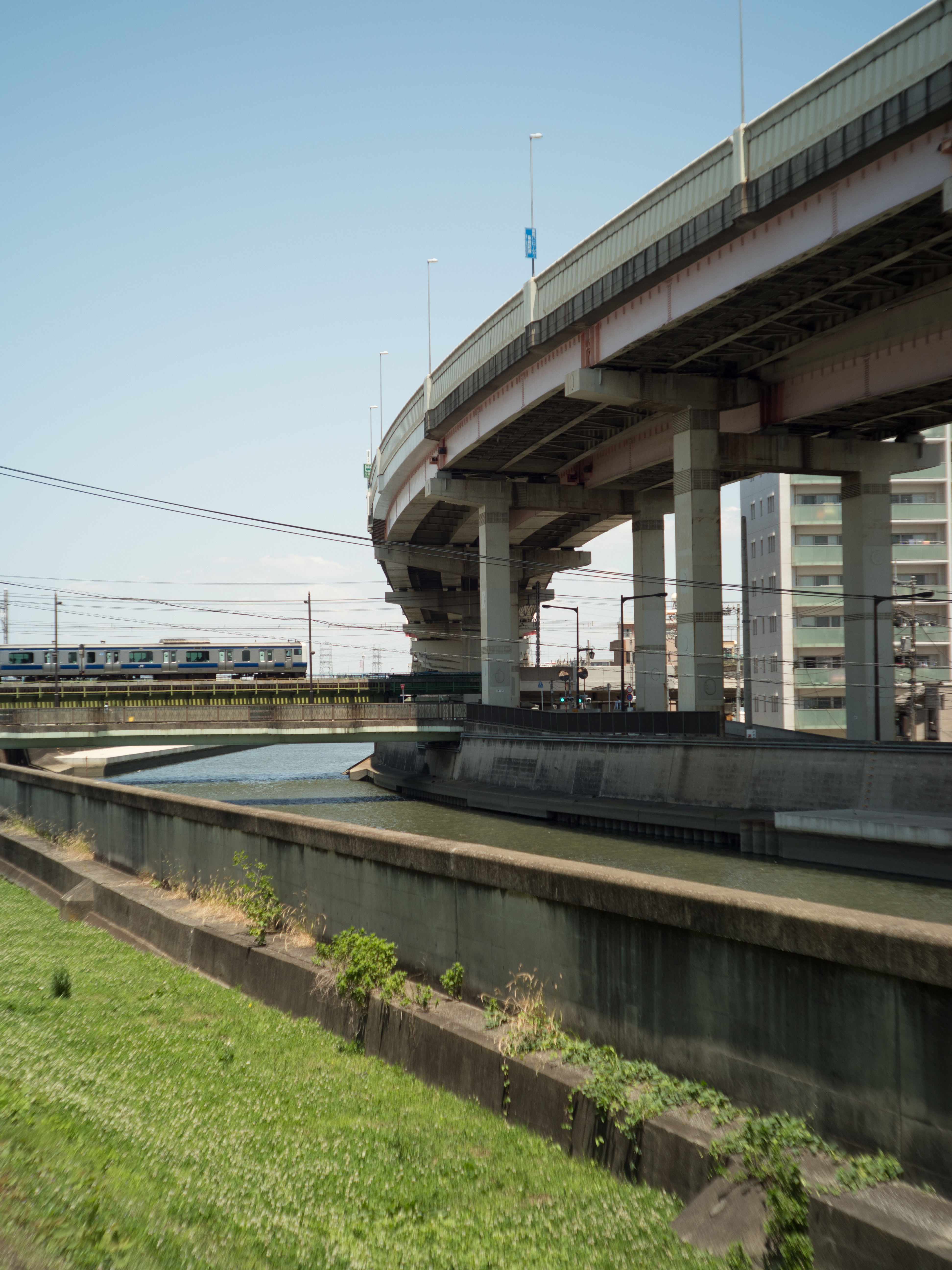 PEN-F / LC-A Minitar-1 Art Lens 2.8/32 M / 1/800秒 / F8 / 0EV / ISO200 / WB:オート