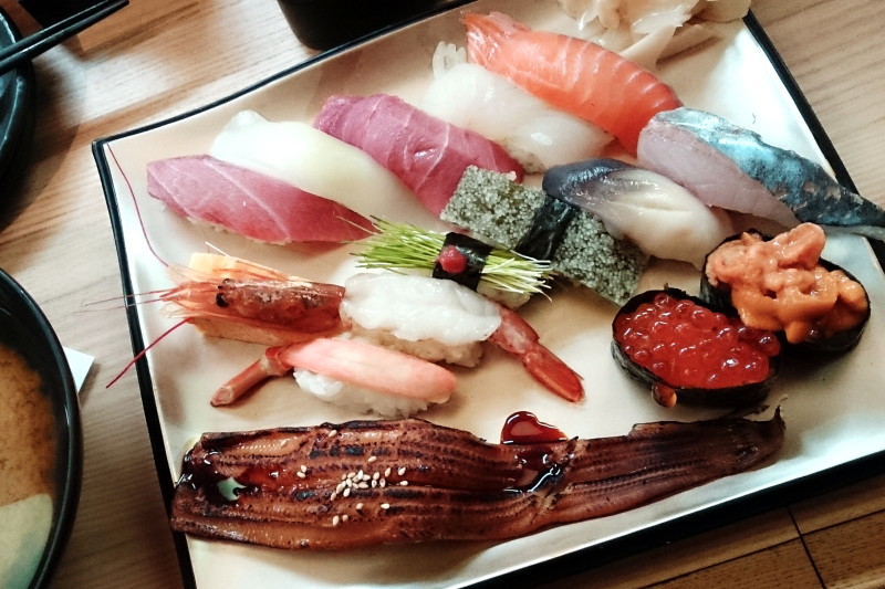 ニコンD810／AF-S NIKKOR 70-200mm f/2.8G ED VR II／110mm／絞り優先AE（F11、10秒）／ISO 64／WB：温白色蛍光灯／２コマ（加算平均）