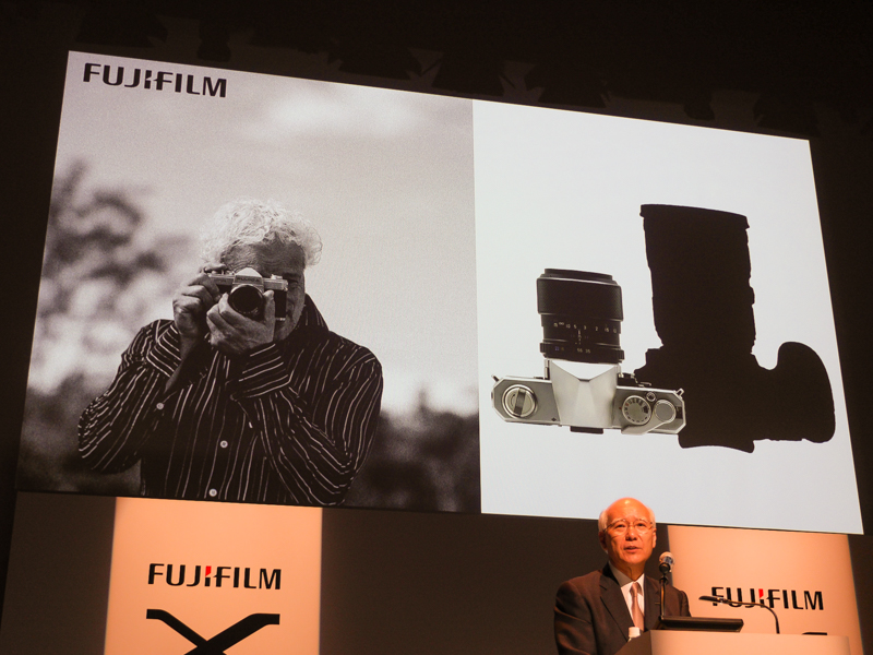 人物は富士フイルム 取締役 常務執行役員 光学・電子映像事業部長の高橋通氏