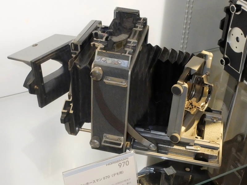 デモ用カメラは博物館ならではの見所。トプコンホースマン970のプロモーション用サンプル機