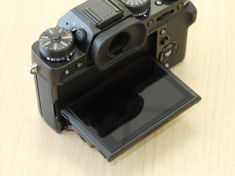 【鬼蔵】FUJIFILM X-T2 ミラーレスカメラ Amazon | FUJIFILM ミラーレス一眼 X-T2 ボディ X-T2-B | ミラーレス