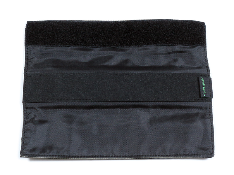 コットンブラウン