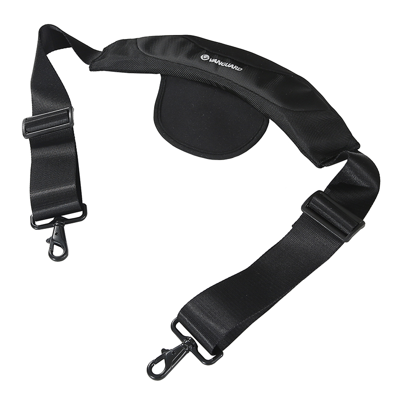 ショルダーストラップのパッドは幅広の形状に変更している