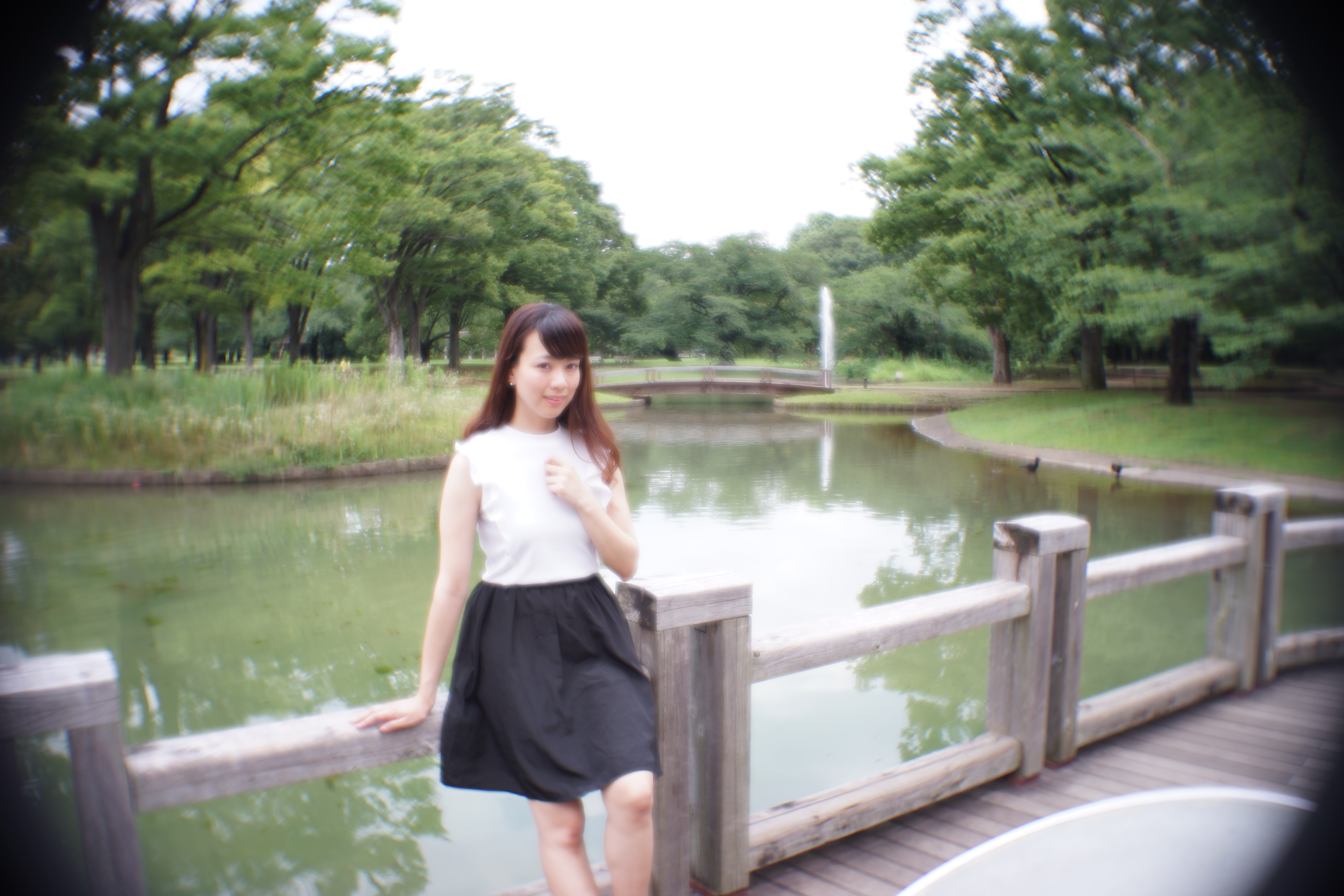 （参考）フルサイズで撮影。α7 / 1/80秒 / F6.4 / +1.3EV / ISO100 / 絞り優先AE