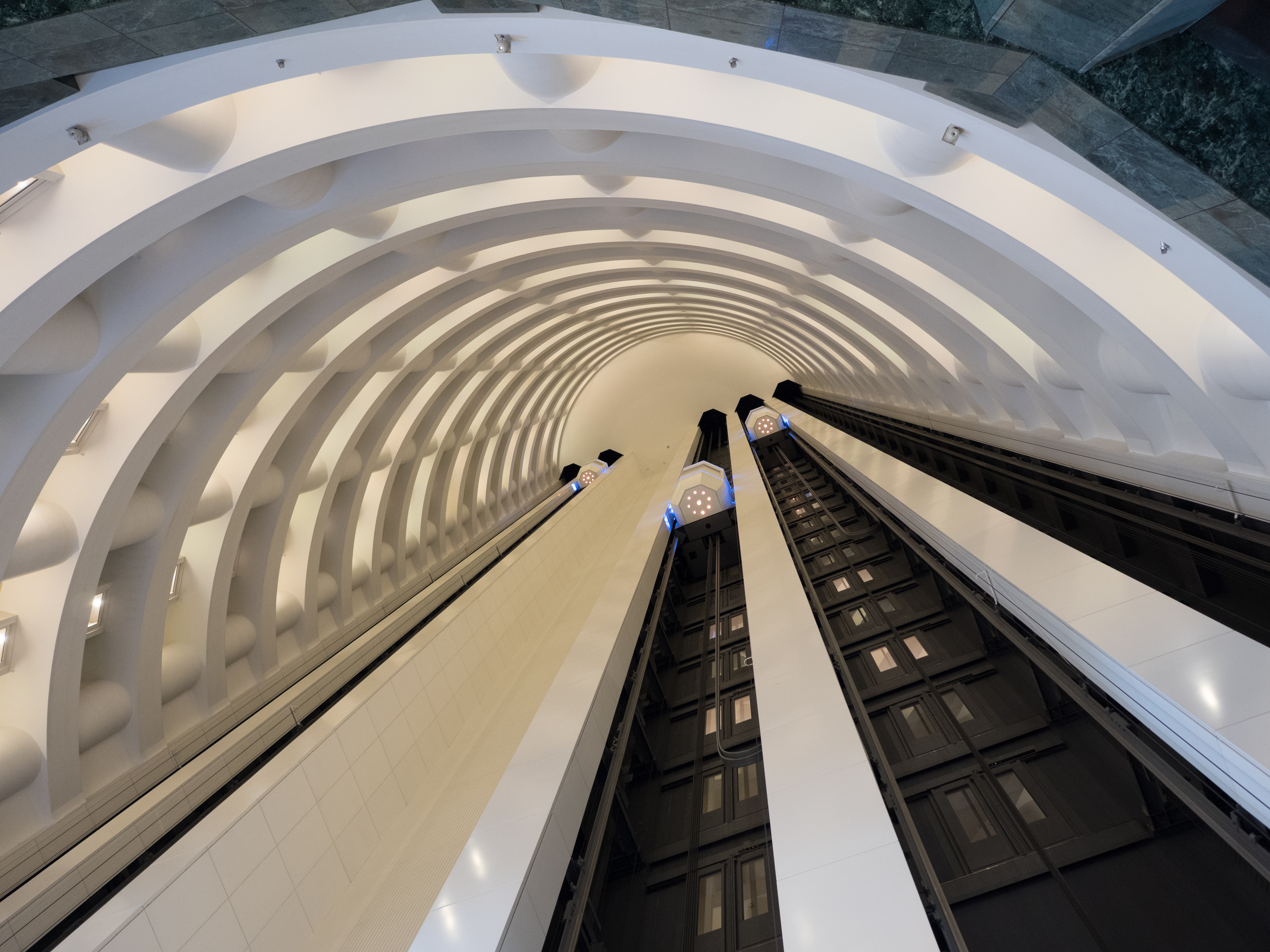 Lightroomで「ホワイトバランス」を「自動」で現像