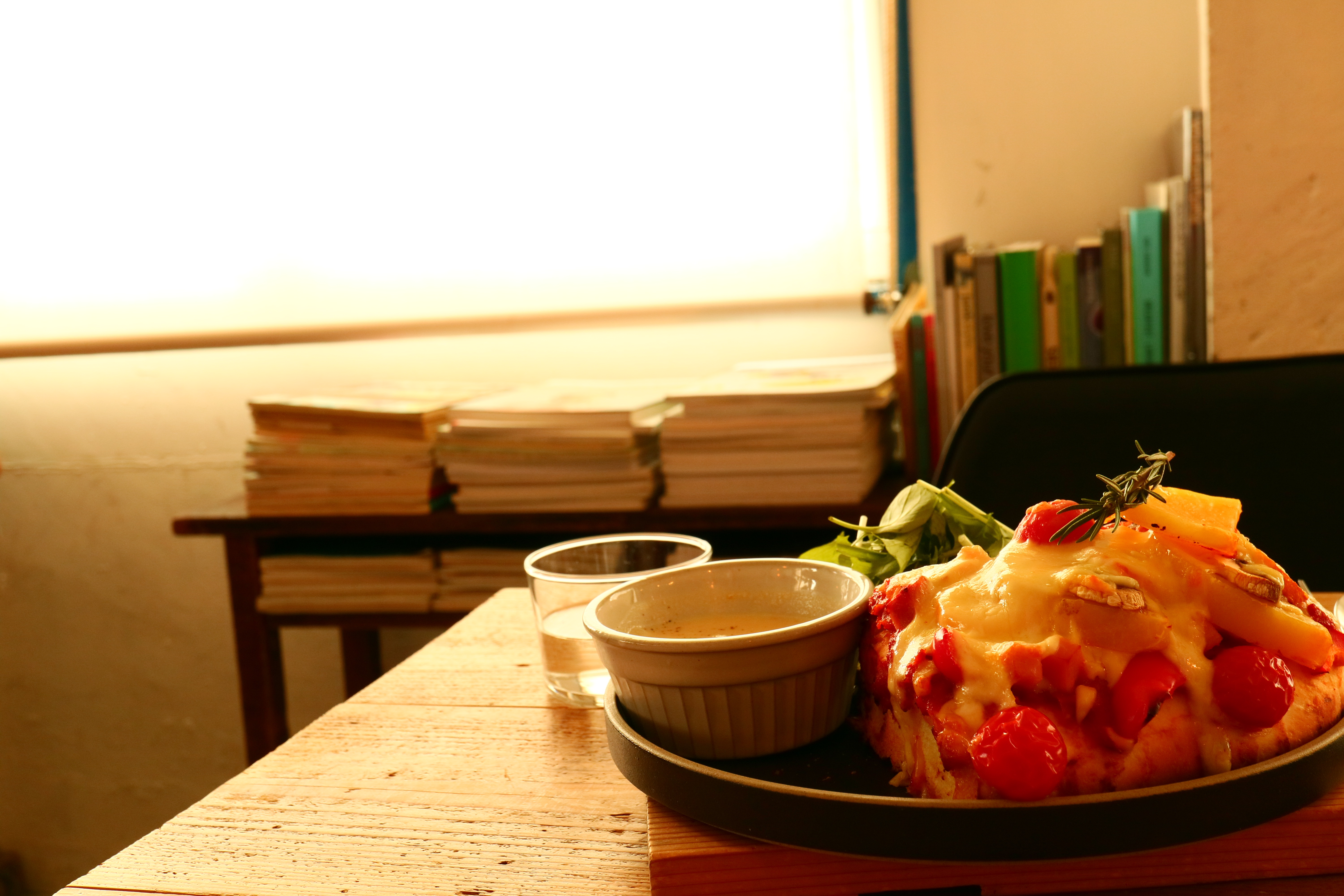 EOS M3 / EF-M 28mm F3.5 Macro IS STM（LED：消灯） / 1/15秒 / F8 / 0EV / ISO400 / マニュアル露出 / 28mm