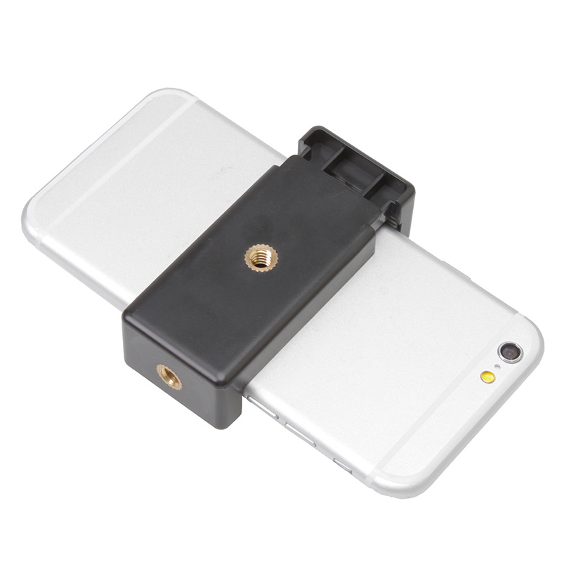 ホルダーは、iPhone 6 Plusのサイズにも対応する