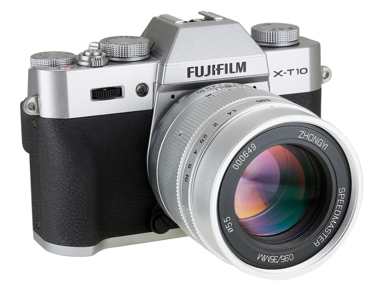 カメラへの装着イメージ