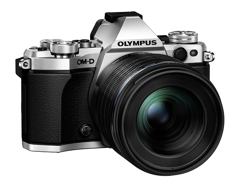 OLYMPUS OM-D E-M5 Mark IIとの組み合わせ例