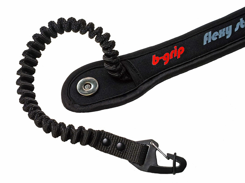 パッドに備えた磁石式ボタンにより、ネック・リストの切り替えに対応