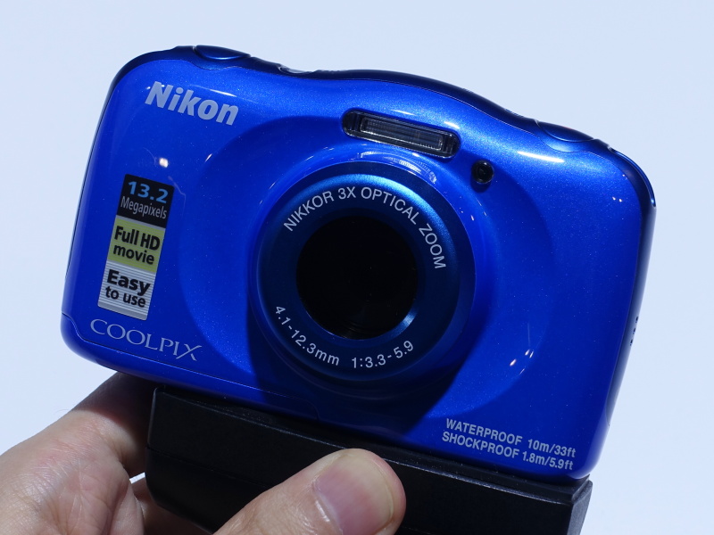 COOLPIX W100