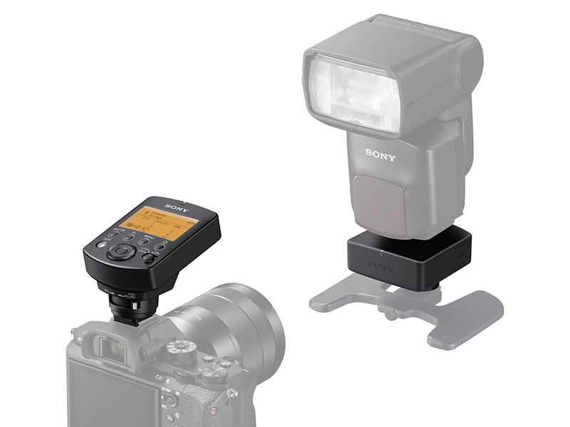 FA-WRC1M（左）とFA-WRR1（右）