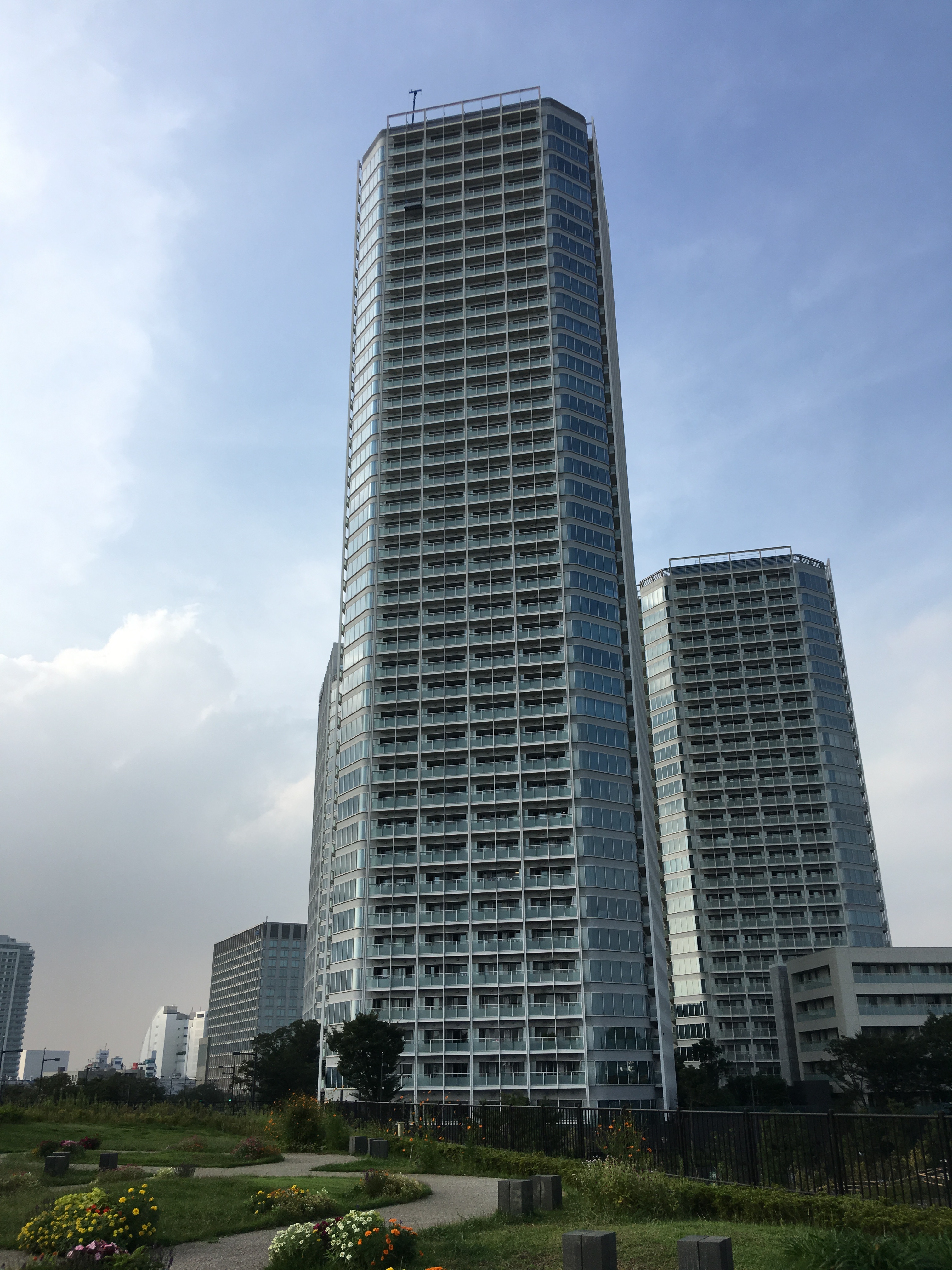 iPhone 6s Plus / 1/1,600秒 / F2.2 / ISO25 / 29mm相当