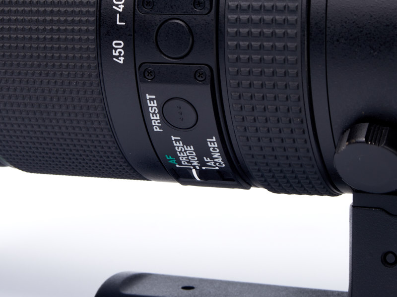 AFボタン切り替えレバーとプリセットボタン