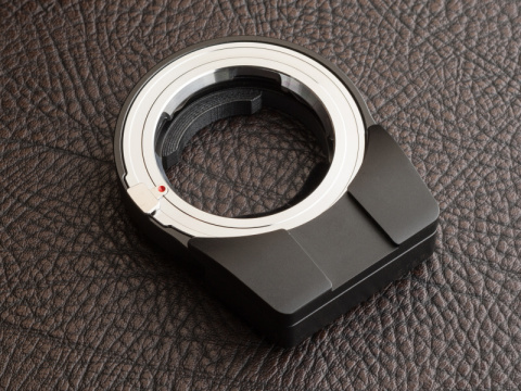 ライカMアダプター付きシュタインハイル製キノン50mm F2(ミラーレス仕様) デジカメドレスアップ主義：マウントアダプターごとカメラを覆う快挙