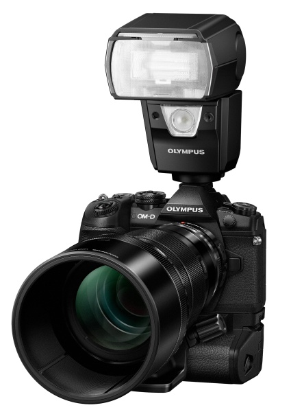 エレクトロニックフラッシュFL-900Rとの組み合わせ例