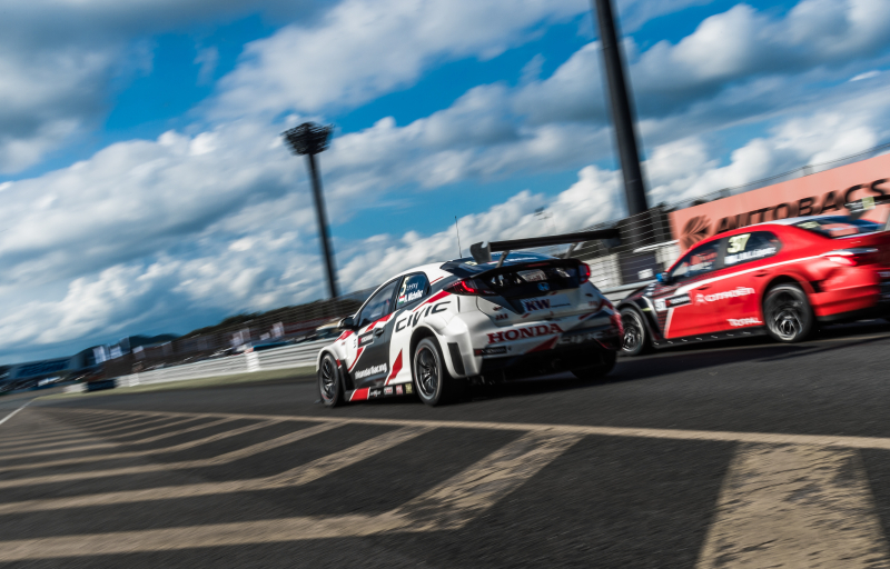 ニコンD4S / 38mm / 1/60秒 / F22 / ISO200	http://ganref.jp/m/tarbow/portfolios/photo_detail/f98127fd933cdb6f83bd3a1805d60b26