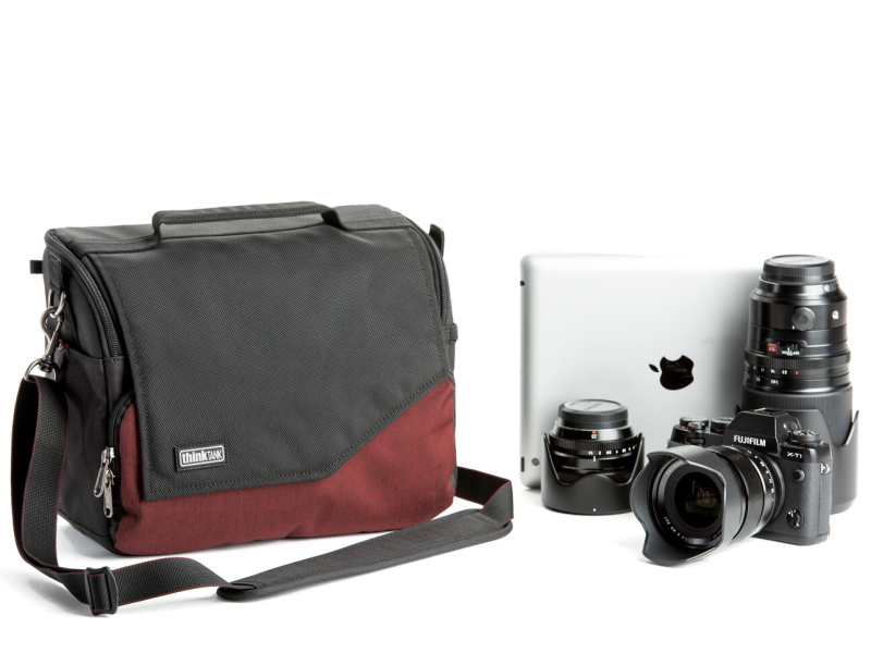 Mirrorless Mover 30i（ディープレッド）