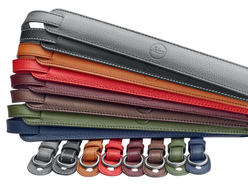 プレゼントされるレザーストラップ