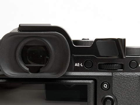 FUJIFILM X-T2」用のアルミ製サムレスト - デジカメ Watch