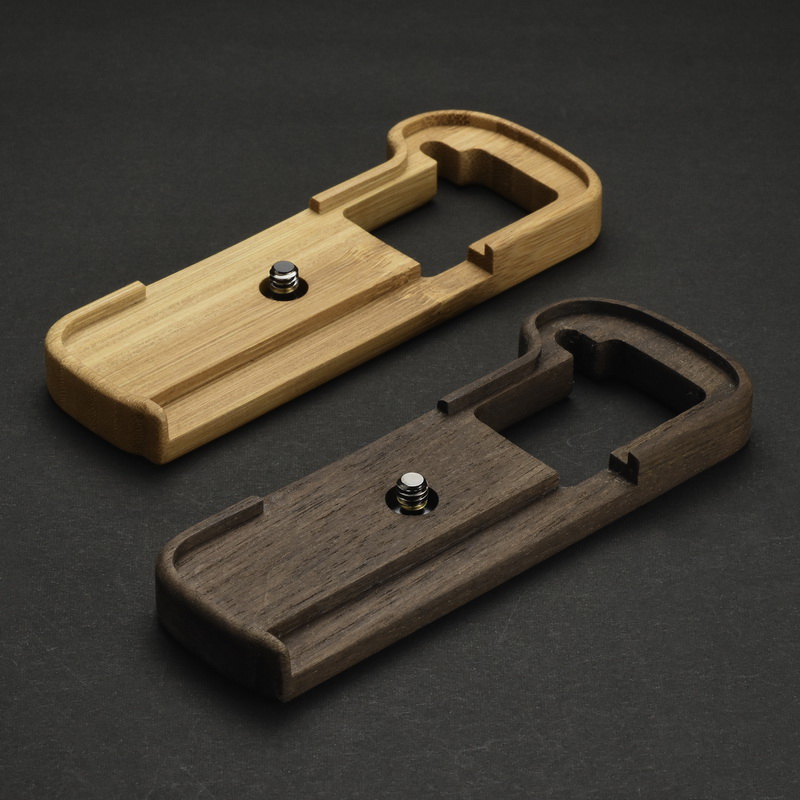 バンブー（上）とウッド（下）