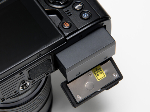 OLYMPUS e-m1markⅡ ミラーレス一眼 OM-D：OLYMPUS OM-D E-M1 MarkII：カメラ製品