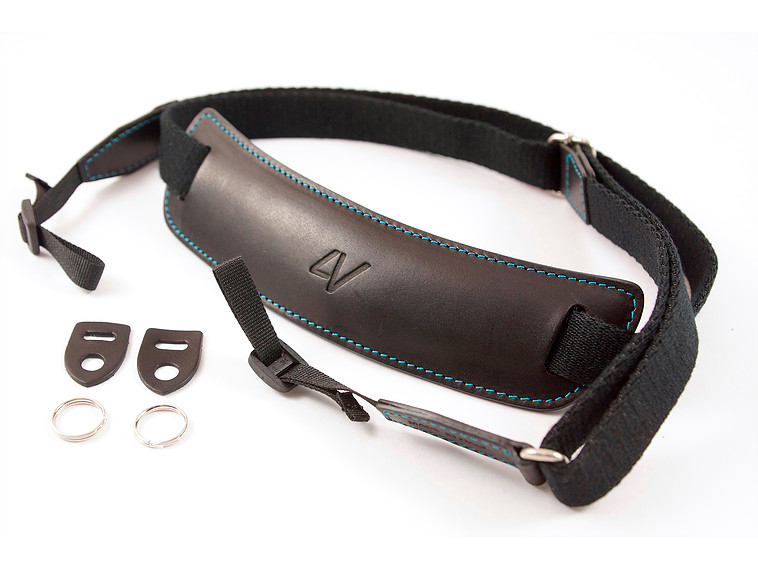 ユニバーサルフィット/ ブラックシアン