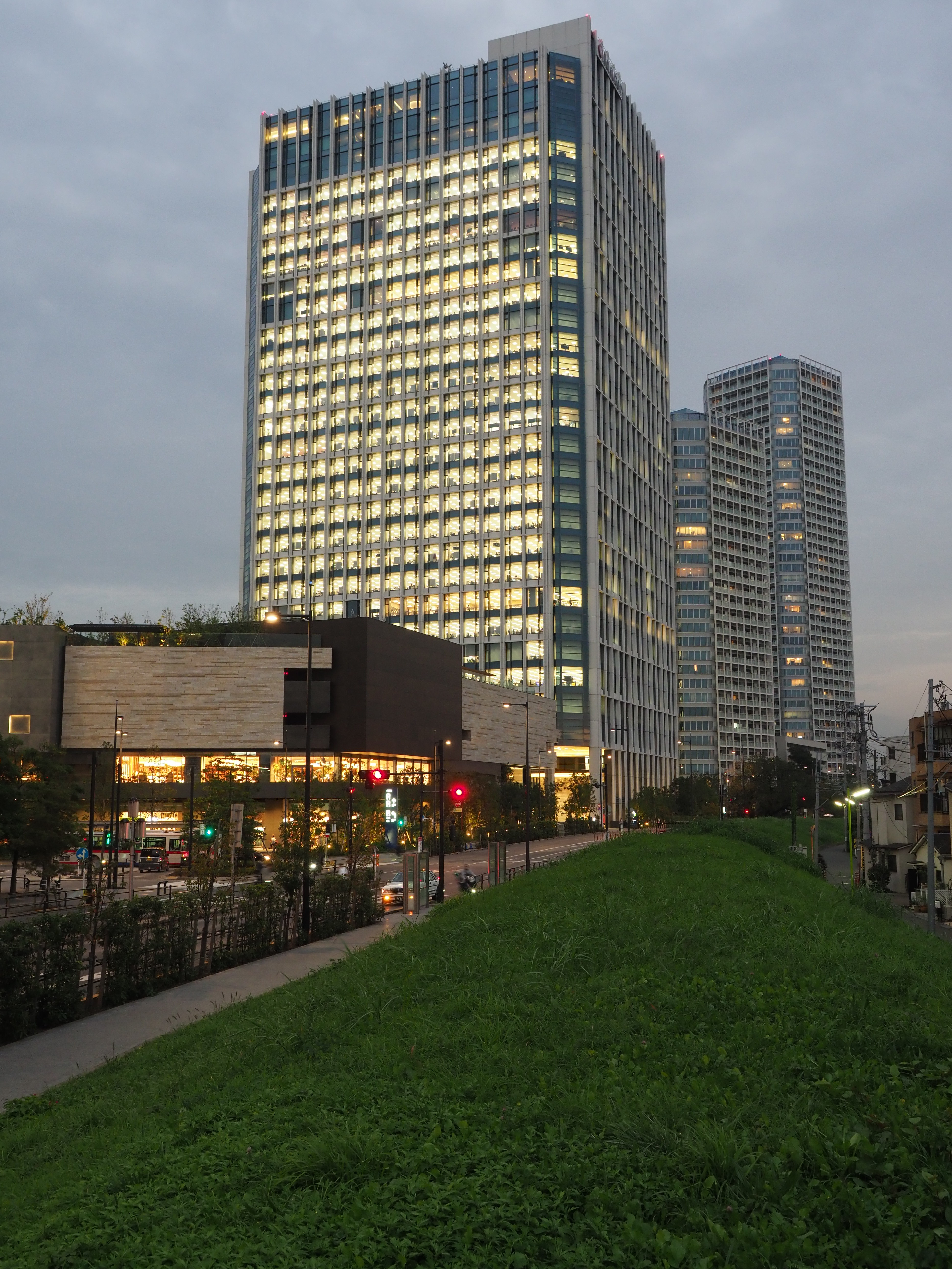 E-M1 Mark II / M.ZUIKO DIGITAL ED 12-40mm F2.8 PRO / 1/6秒 / F5.6 / 0EV / ISO800 / 絞り優先AE / 17mm