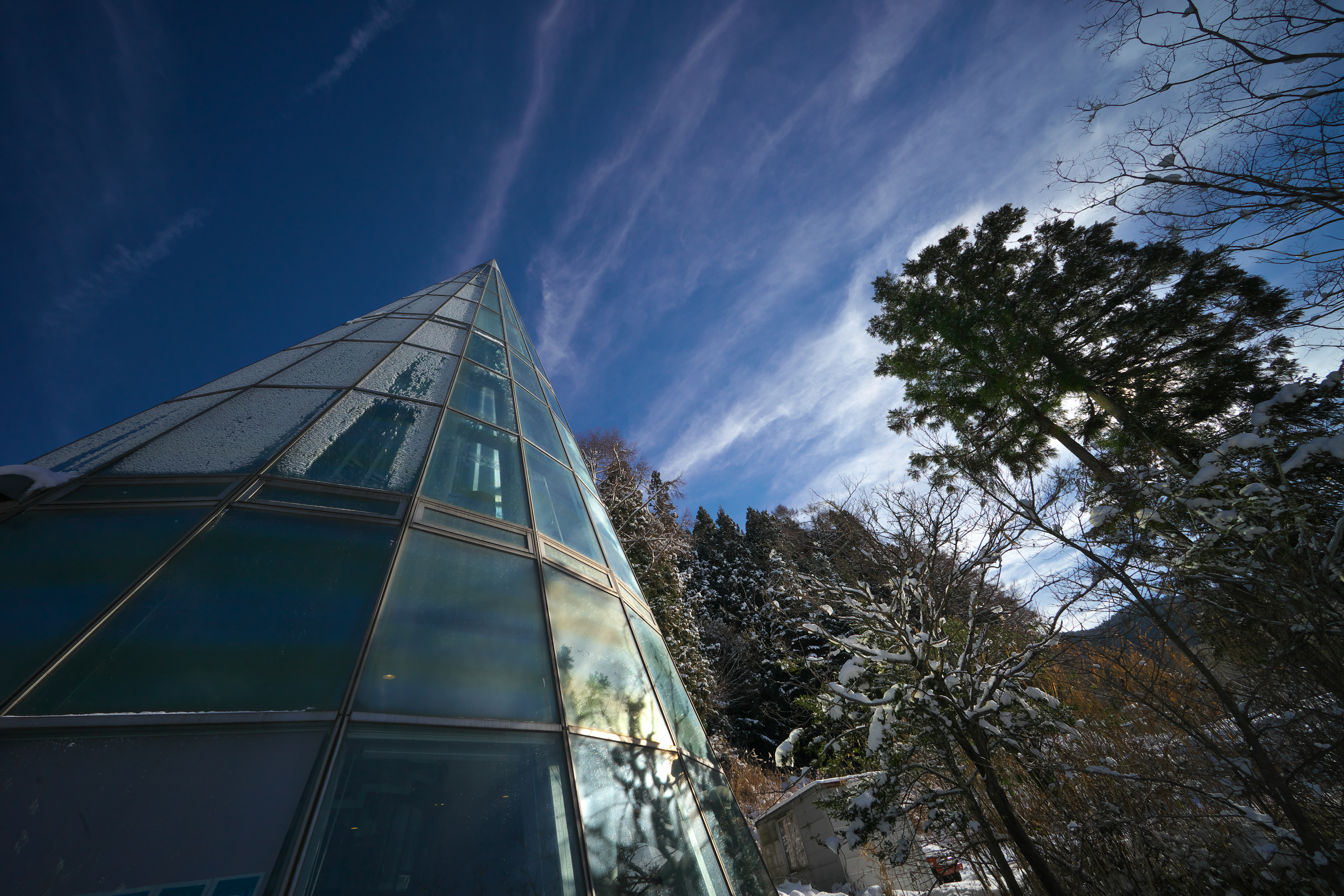 α7 II / F11 / 1/400秒 / -0.3EV / ISO200 / 12mm