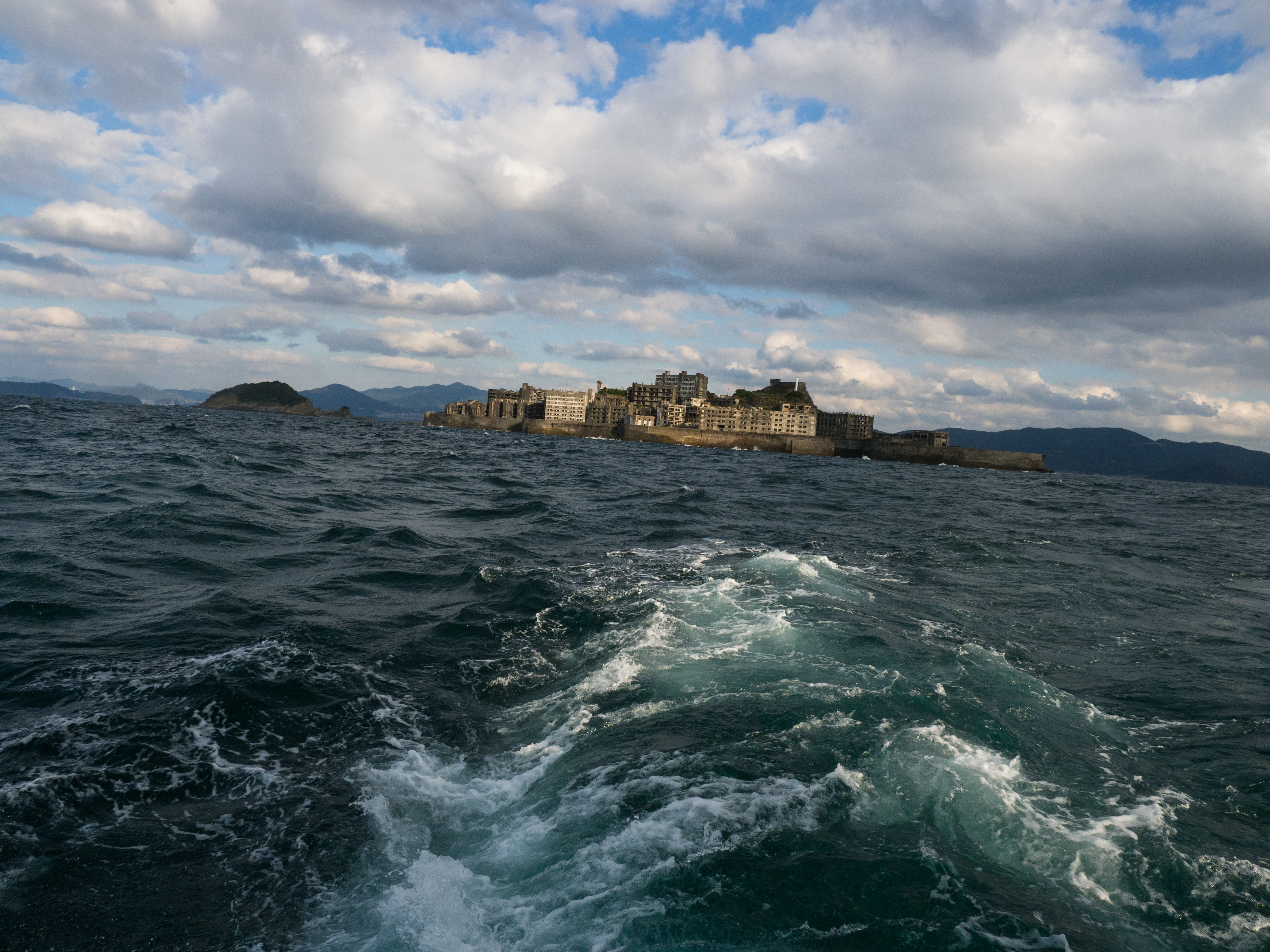 E-M1 Mark II / 1/1,250秒 / F8 / -1EV / ISO400 / 絞り優先AE / 12mm