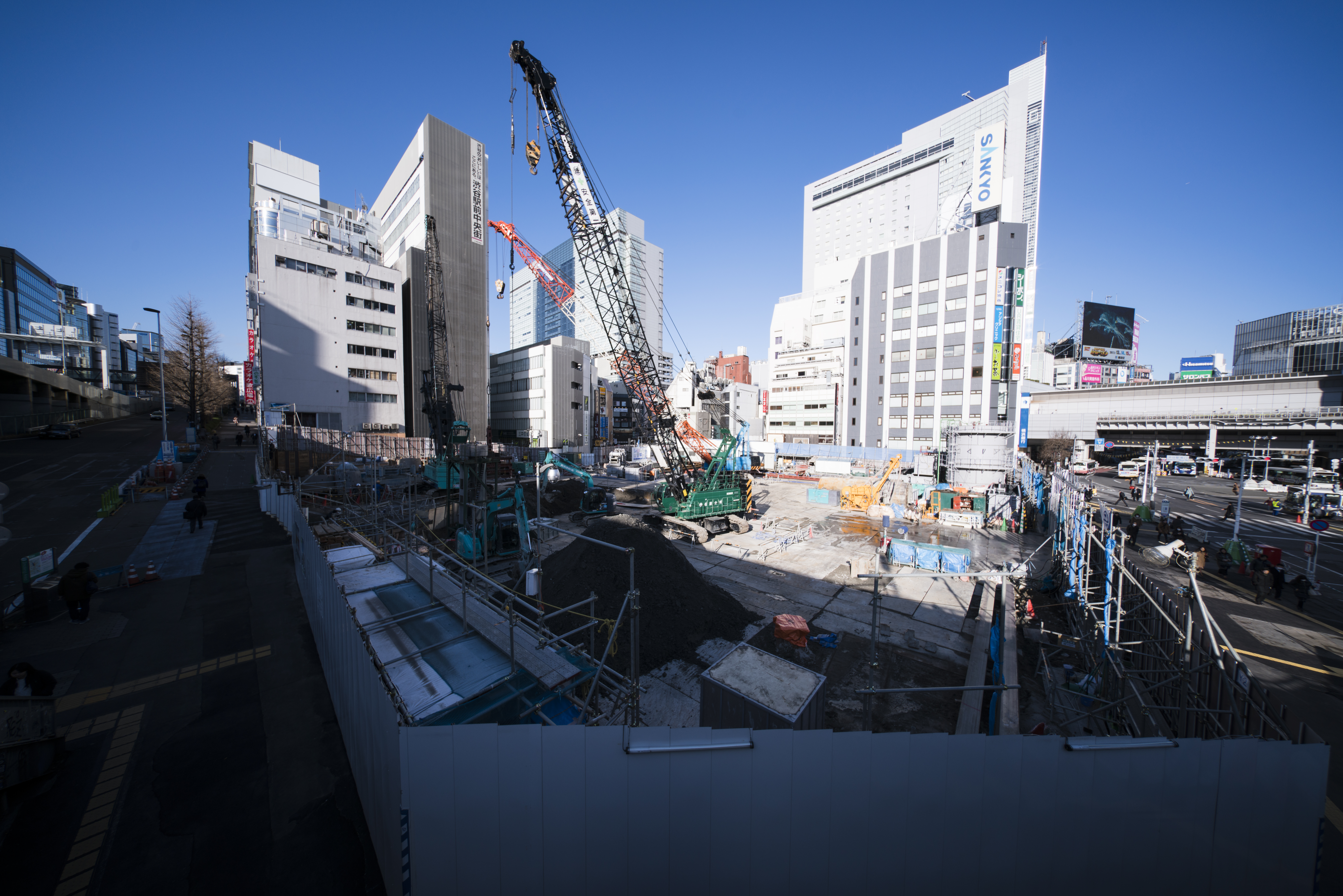 α7R II / F8 / 1/200秒 / -0.3EV / ISO100 / 10mm