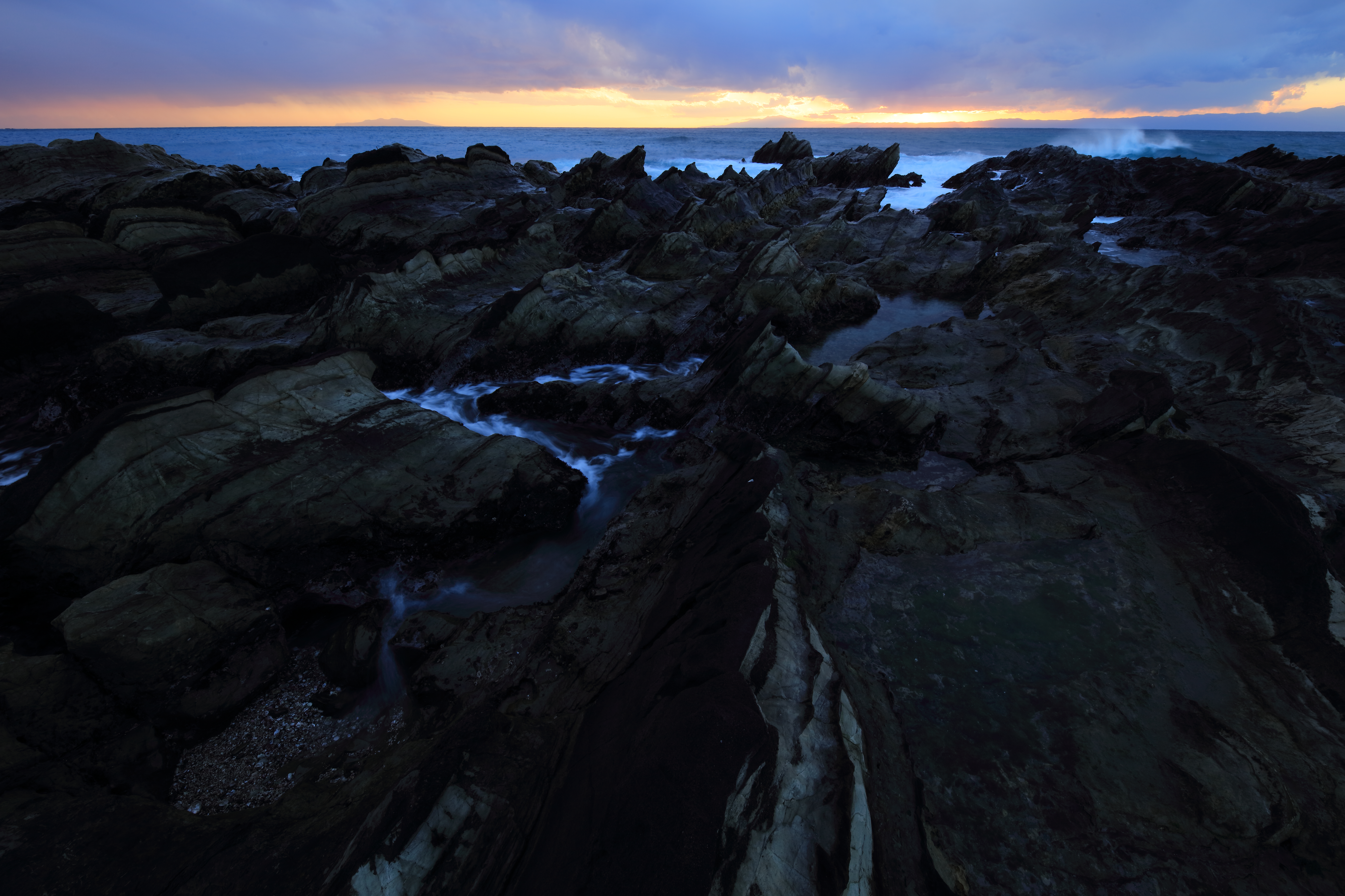 EOS 5Ds R / 1/3秒 / F18 / -2EV / ISO100 / 絞り優先AE / 12mm