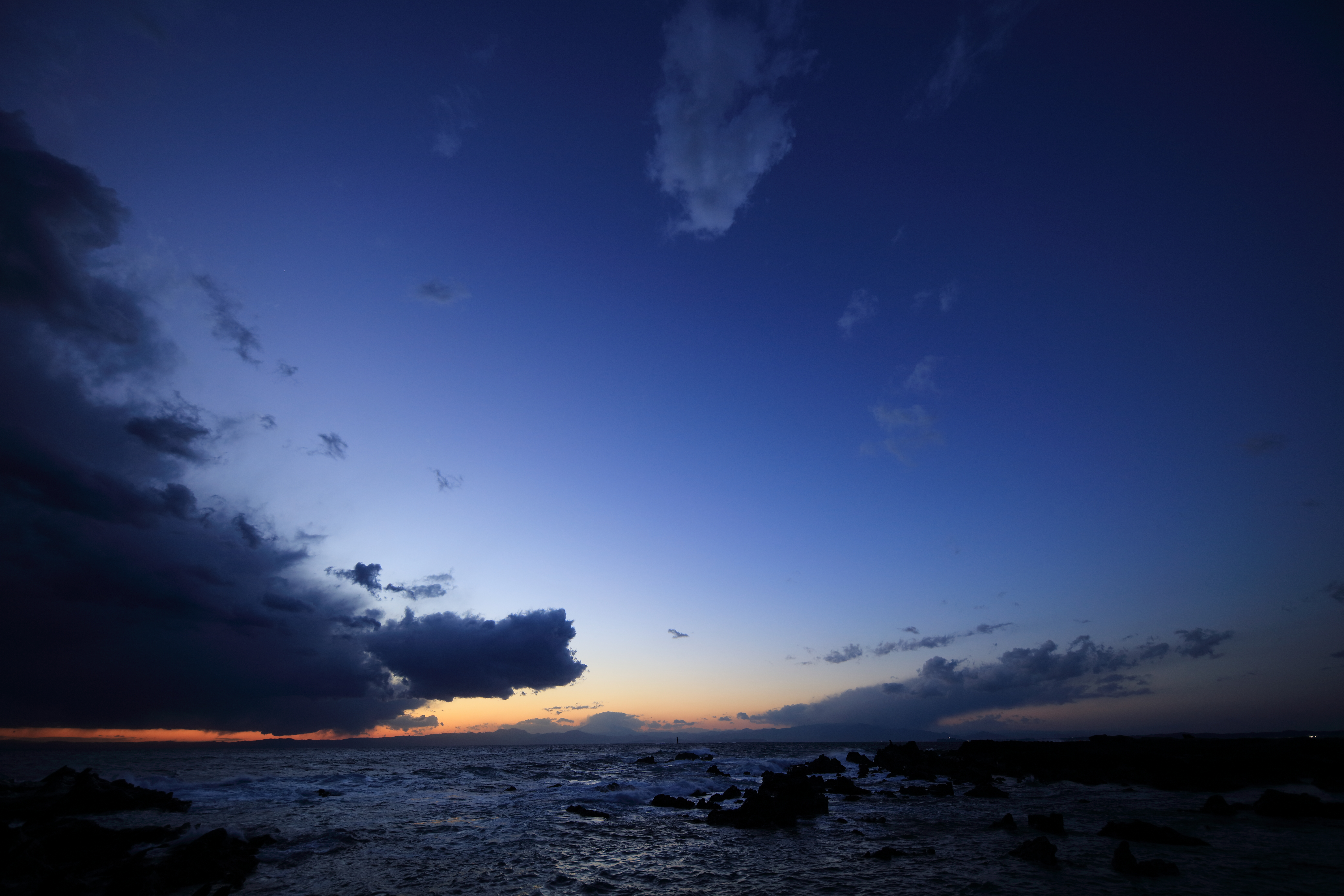 EOS 5Ds R / 1/25秒 / F4 / -0.3EV / ISO200 / 絞り優先AE / 13mm