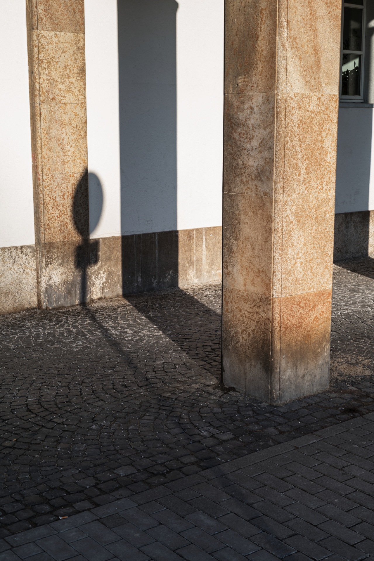 コントラストの現代レンズと変わらない。おそらく正式にはアナウンスされていないだけで、コーティング等の変更はされていると思われるが、それにしても良く写る。LEICA M10 / ISO100 / F8 / 1/180秒 / WB:オート