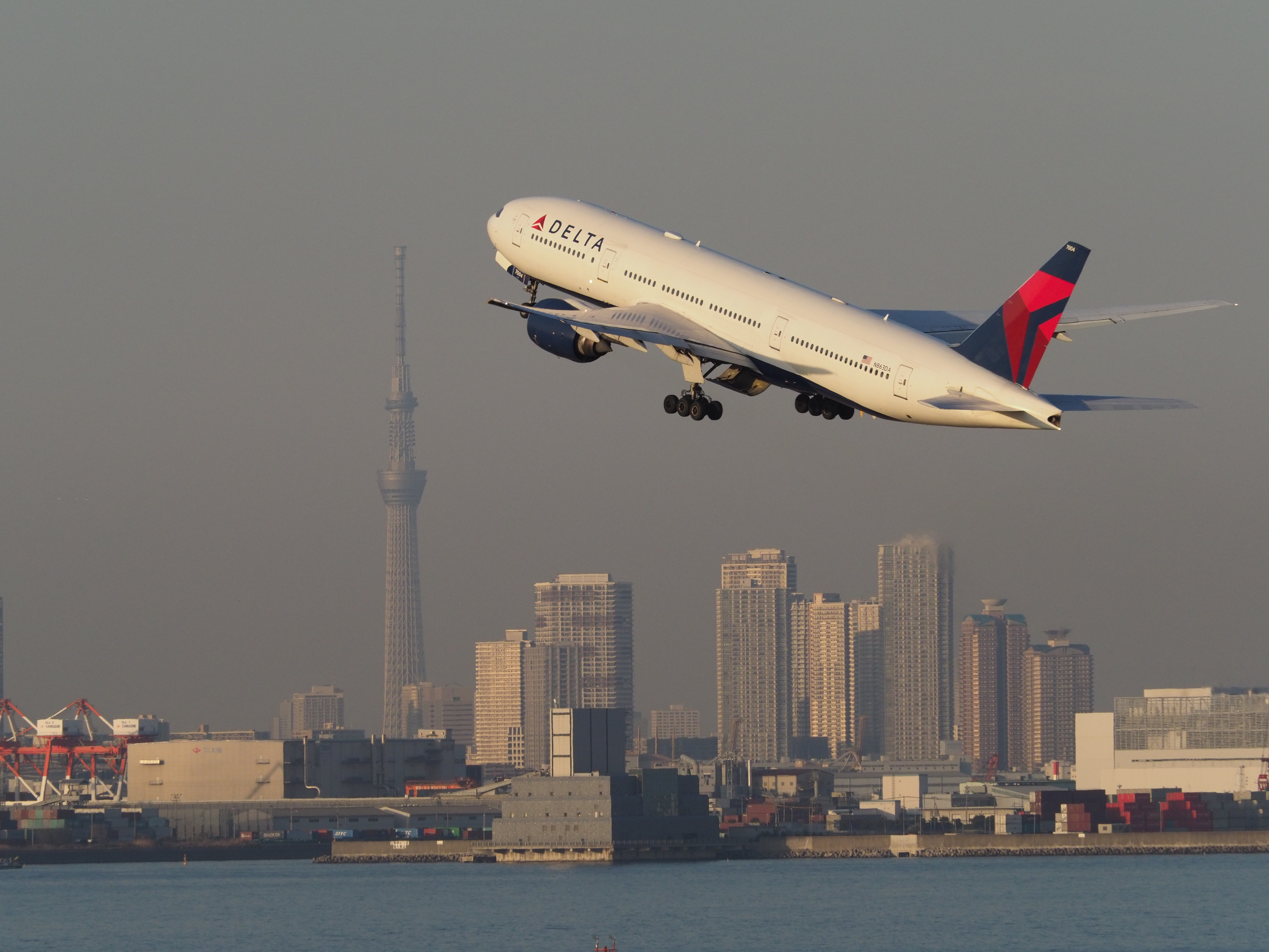 オリンパスE-M1 Mark II / M.ZUIKO DIGITAL ED 40-150mm F2.8 PRO + MC-14（210mm） / マニュアル露出（F6.3・1/2,000秒） / -0.3EV / ISOオート（ISO640） / WB:オート　（撮影：伊達淳一）