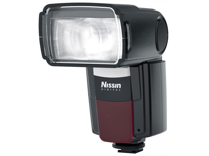 生産を終了している2012年発売の初代マシンガンストロボ「MG8000」