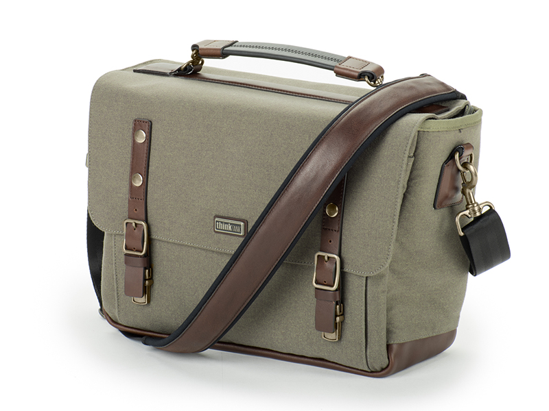 ダスティーオリーブ