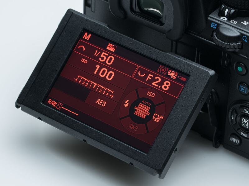 赤色画面表示にしたところ