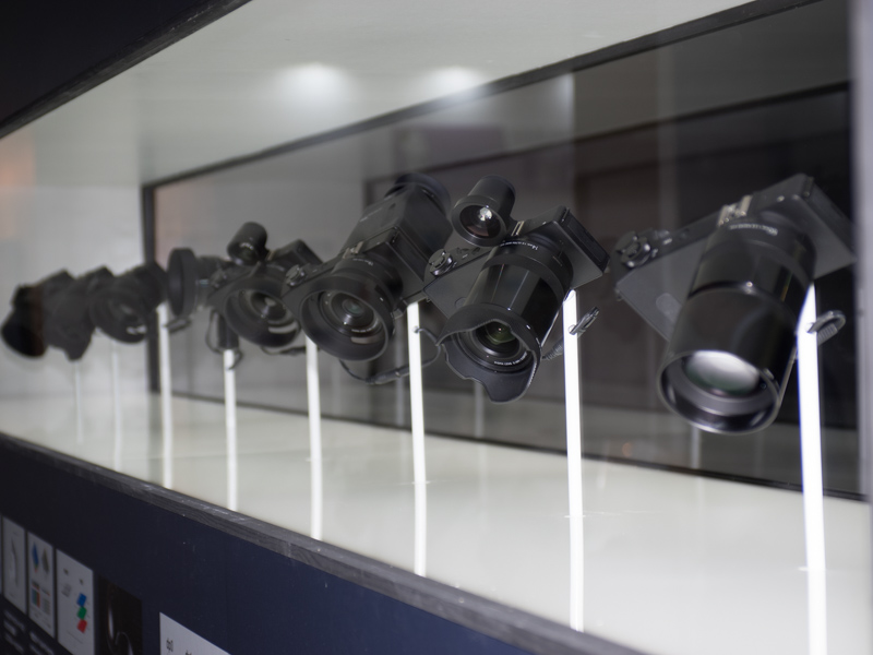 dp Quattroシリーズの展示ケース