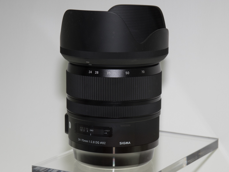 SIGMA 24-70mm F2.8 DG OS HSM